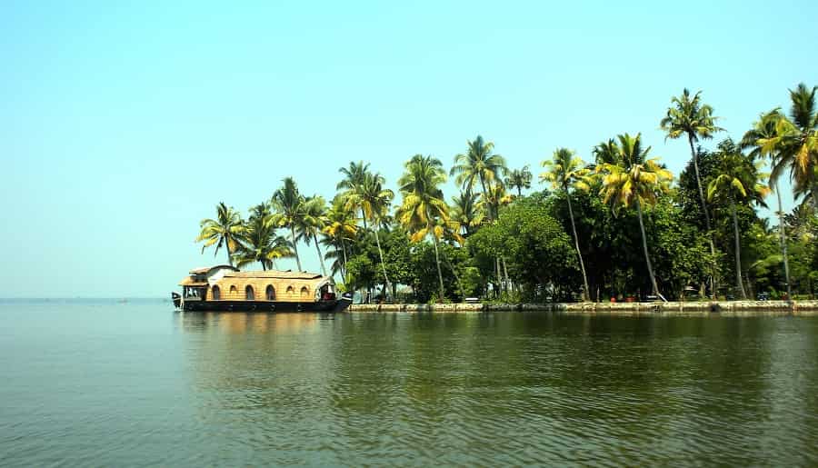 Vembanad Lake, Kerala