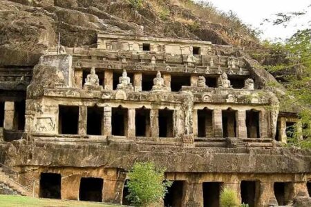 Undavalli Caves, Guntur