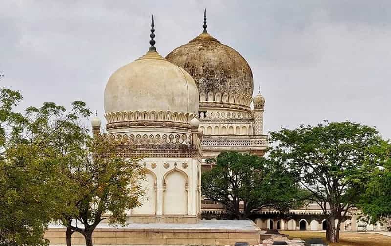 Qutub Shahi Tomb