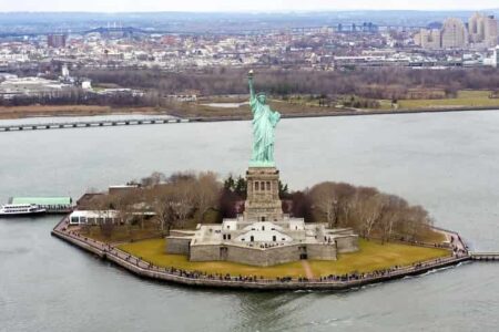 Statue of Liberty, New York City-min