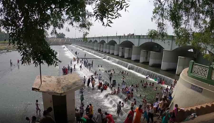 Kallanai Dam