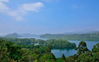 Sholayar Dam